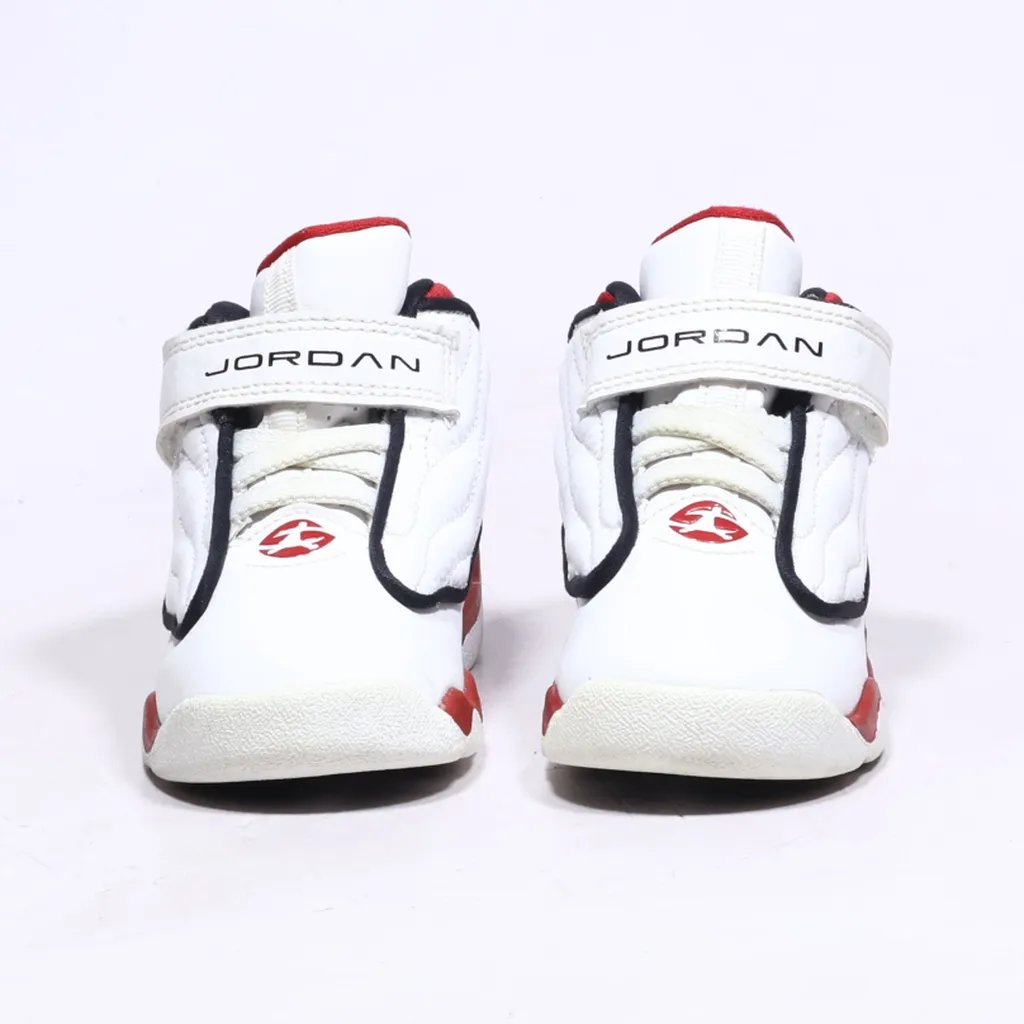 Air Jordan Pro Strong Sport Shoes Leather White Color For Kids