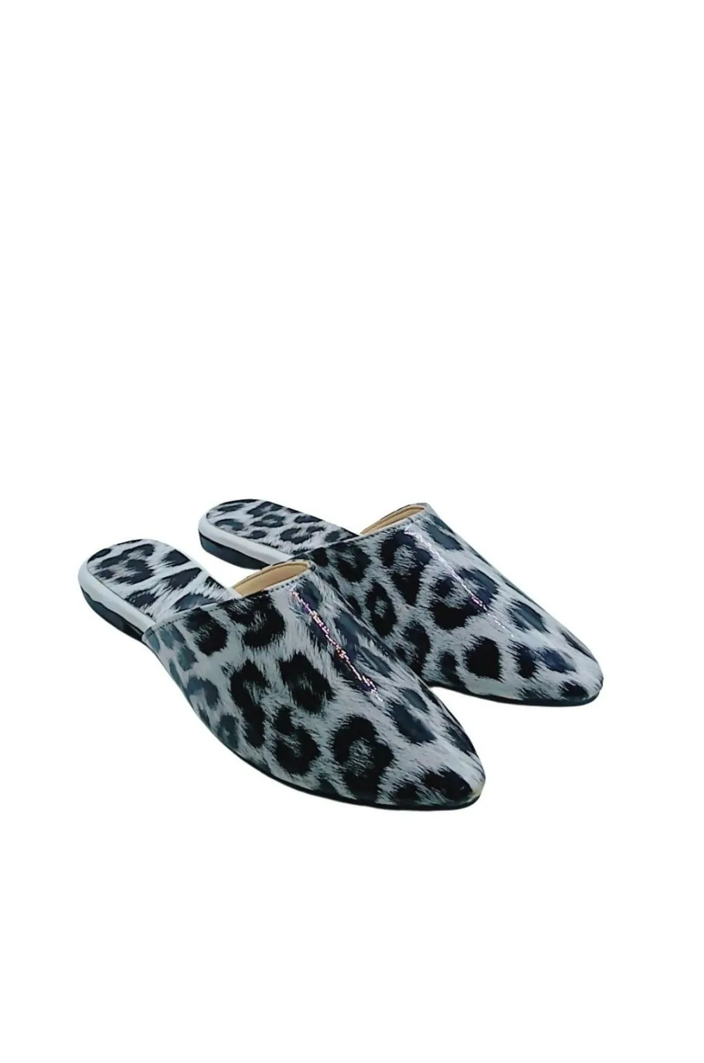 Branded Pumps For Girl’s 01