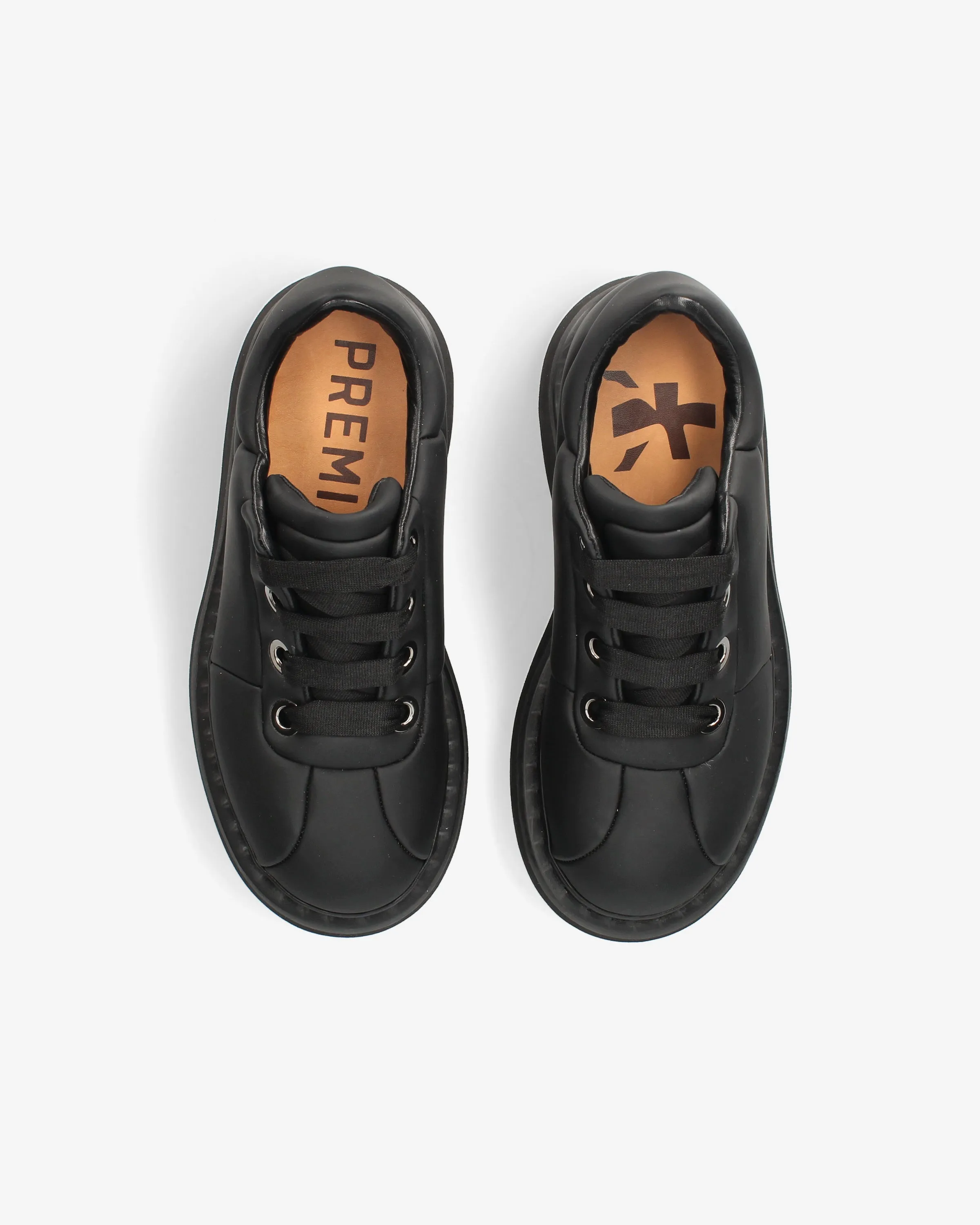 Cal shoes in black rubberized