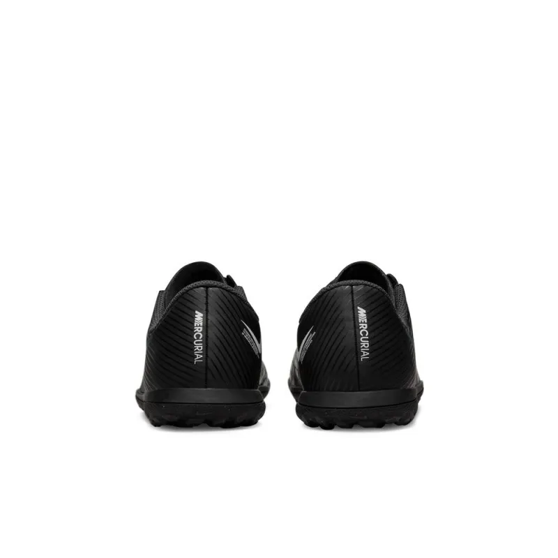 Crampons Nike Mercurial Vapor 15 Club TF pour enfant (Du 32 au 38.5)
