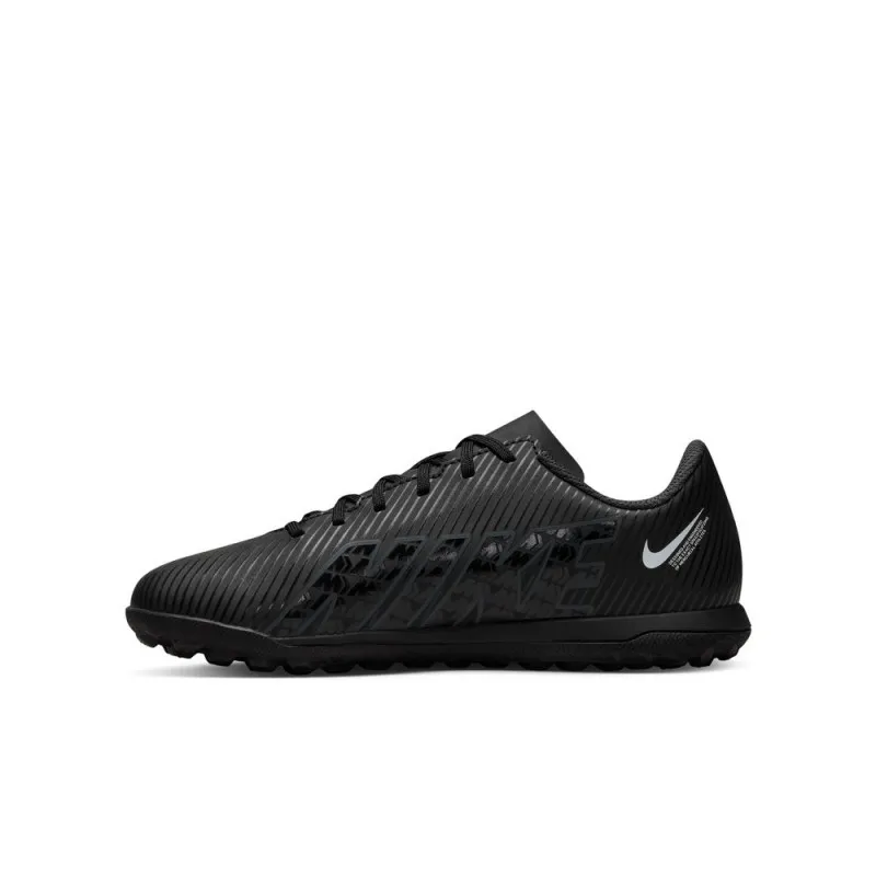 Crampons Nike Mercurial Vapor 15 Club TF pour enfant (Du 32 au 38.5)