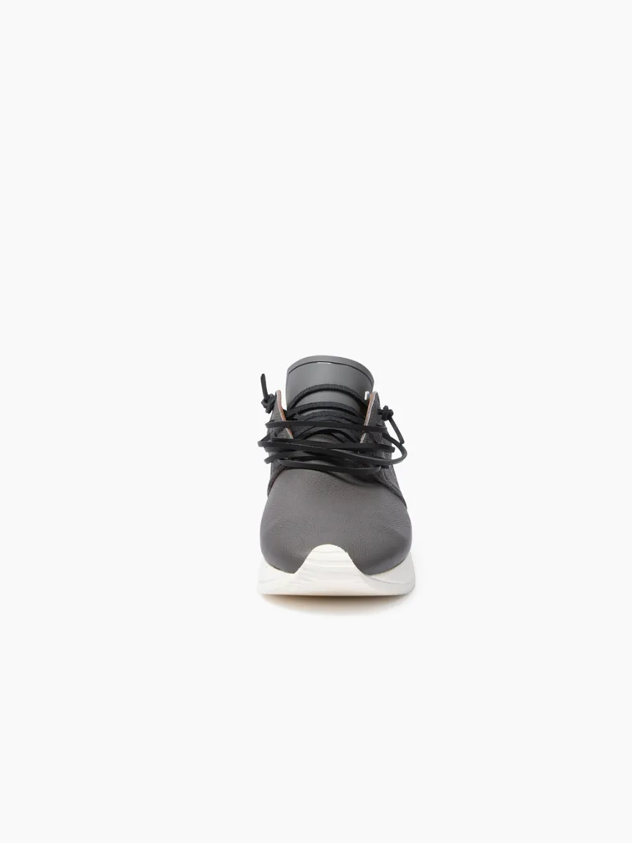 Esseutesse Leather Non Fringe Sneaker - Graphite