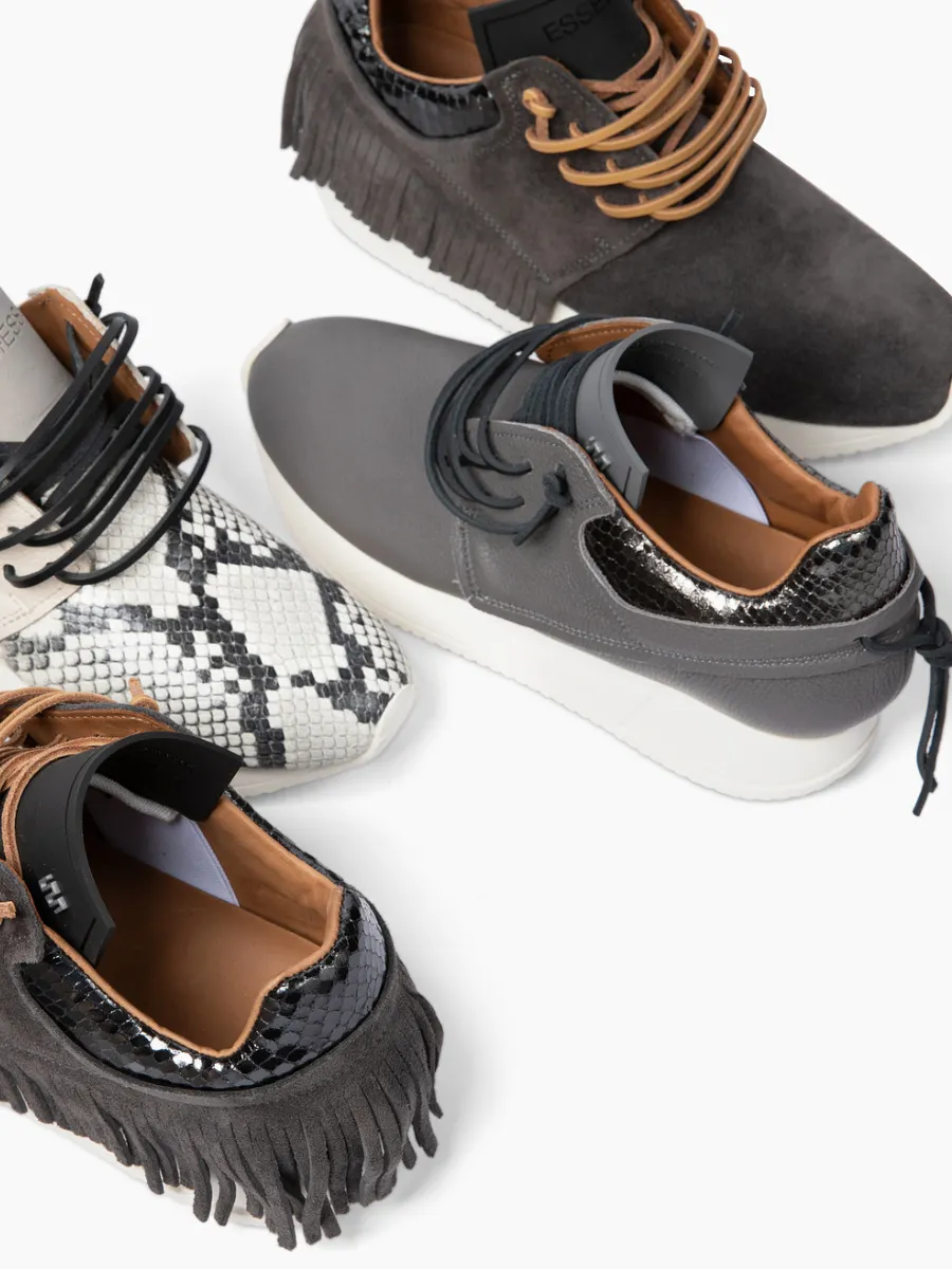 Esseutesse Leather Non Fringe Sneaker - Graphite