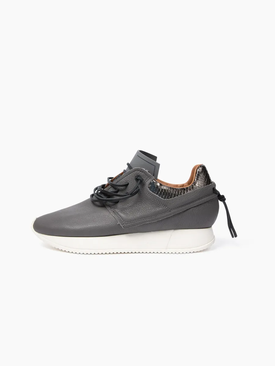 Esseutesse Leather Non Fringe Sneaker - Graphite