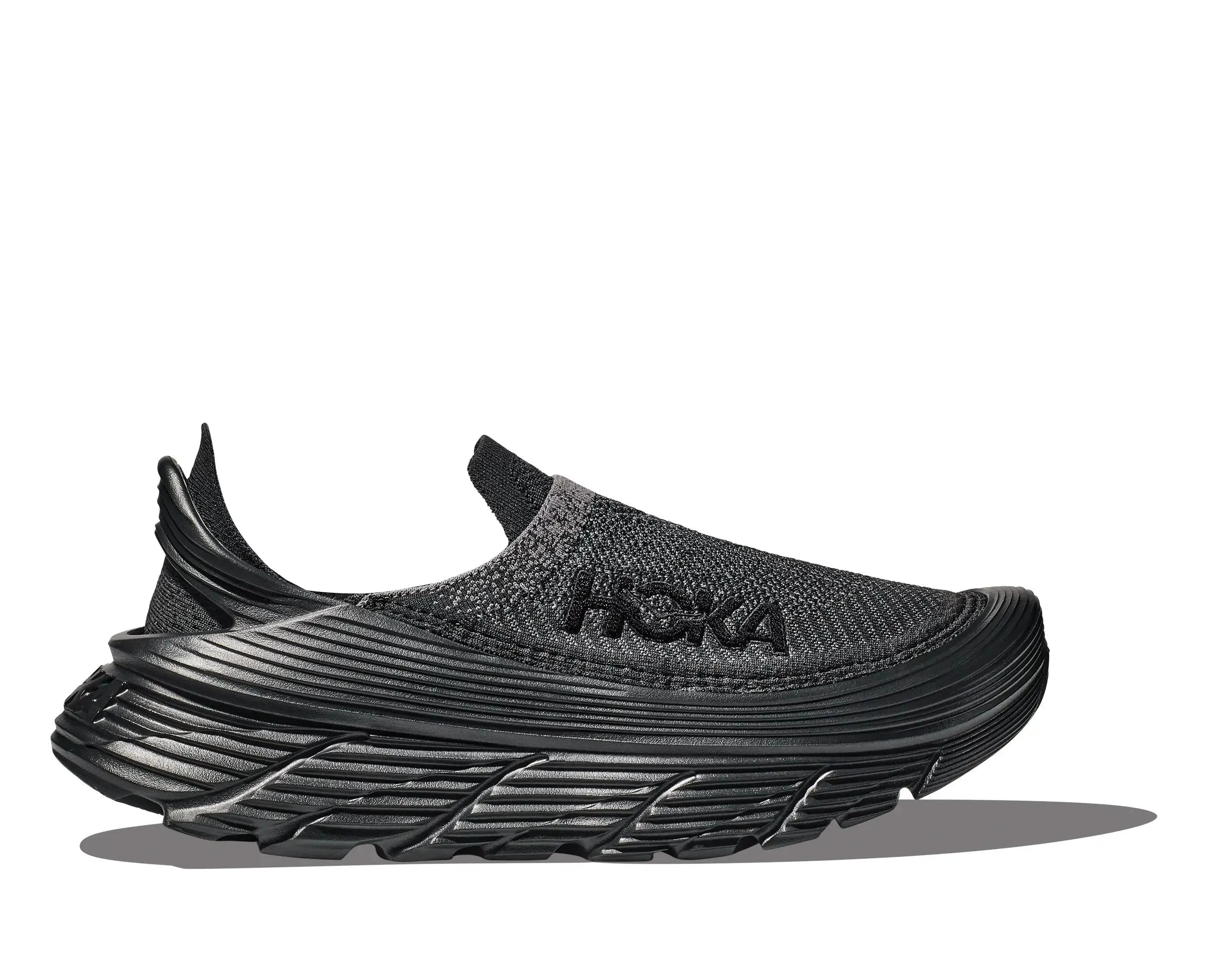 Hoka Restore TC – Sustainable Comfort for Recovery