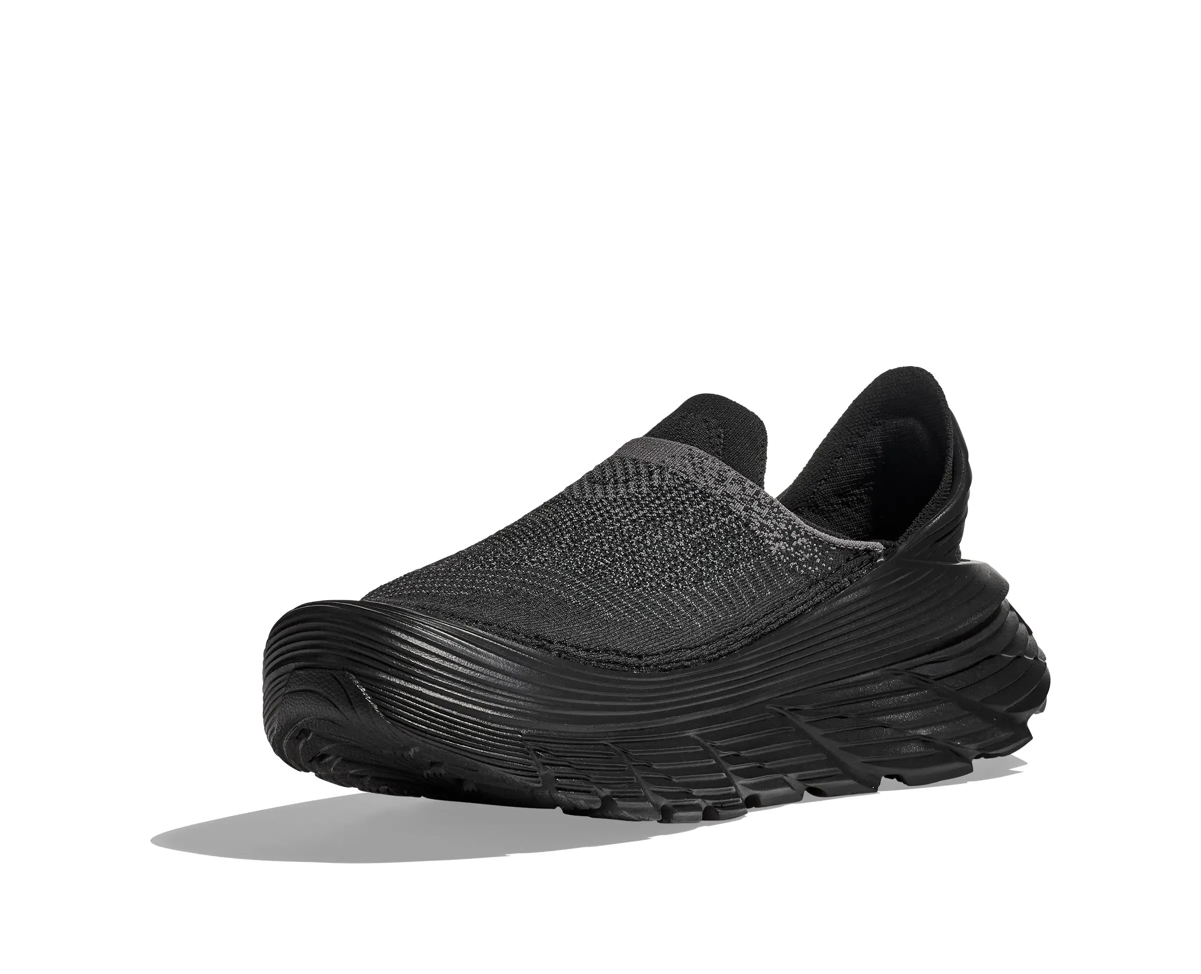 Hoka Restore TC – Sustainable Comfort for Recovery