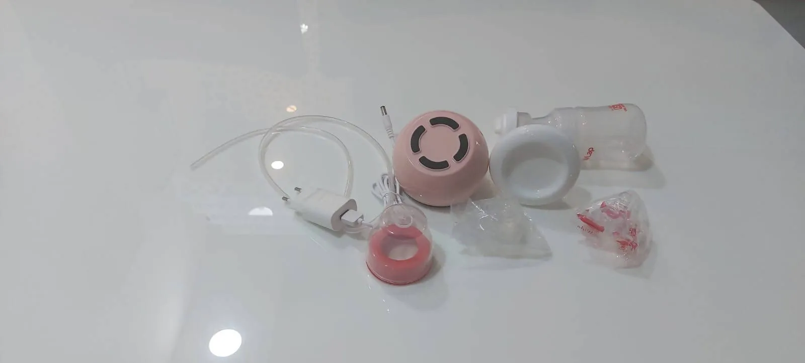 LUVLAP adore electric breast pump