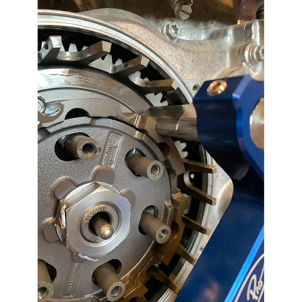 Motion Pro HD Clutch Holding Tool