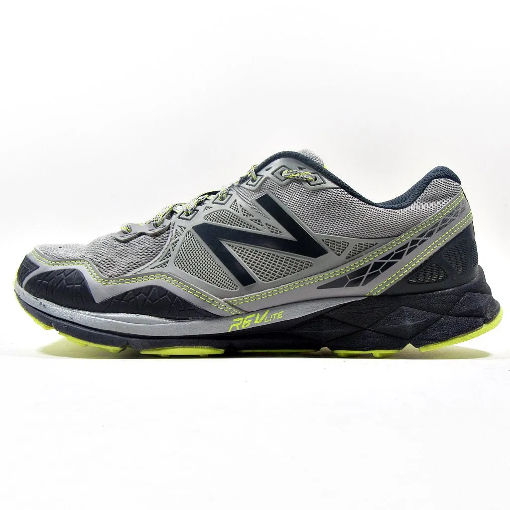 NEW BALANCE Trail