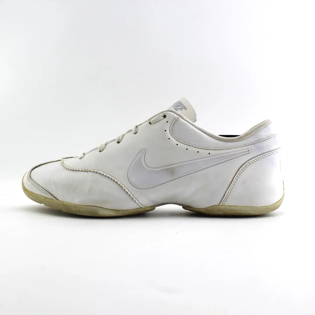 NIKE CHEER UNITE