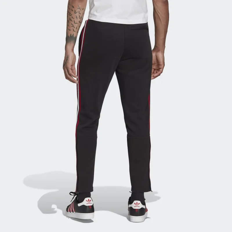 Pantalon adidas Manchester United DNA 3-Stripes | HU1184