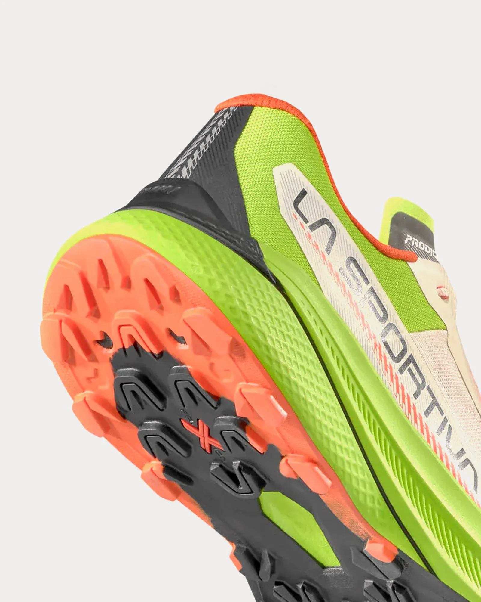 Prodigio Antique White / Green Running Shoes