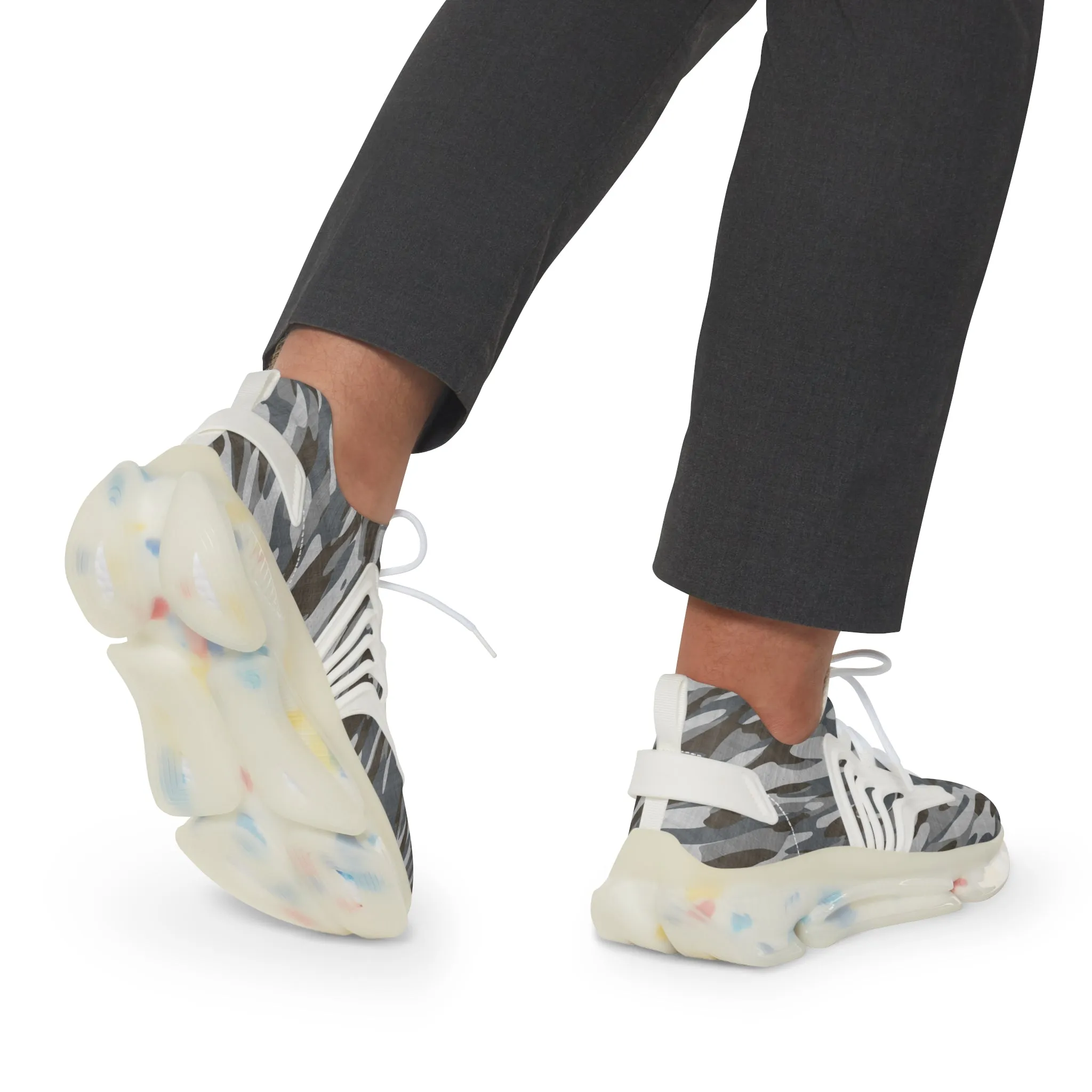 Sneakers Men's Mesh camo by Mariu del Campo.