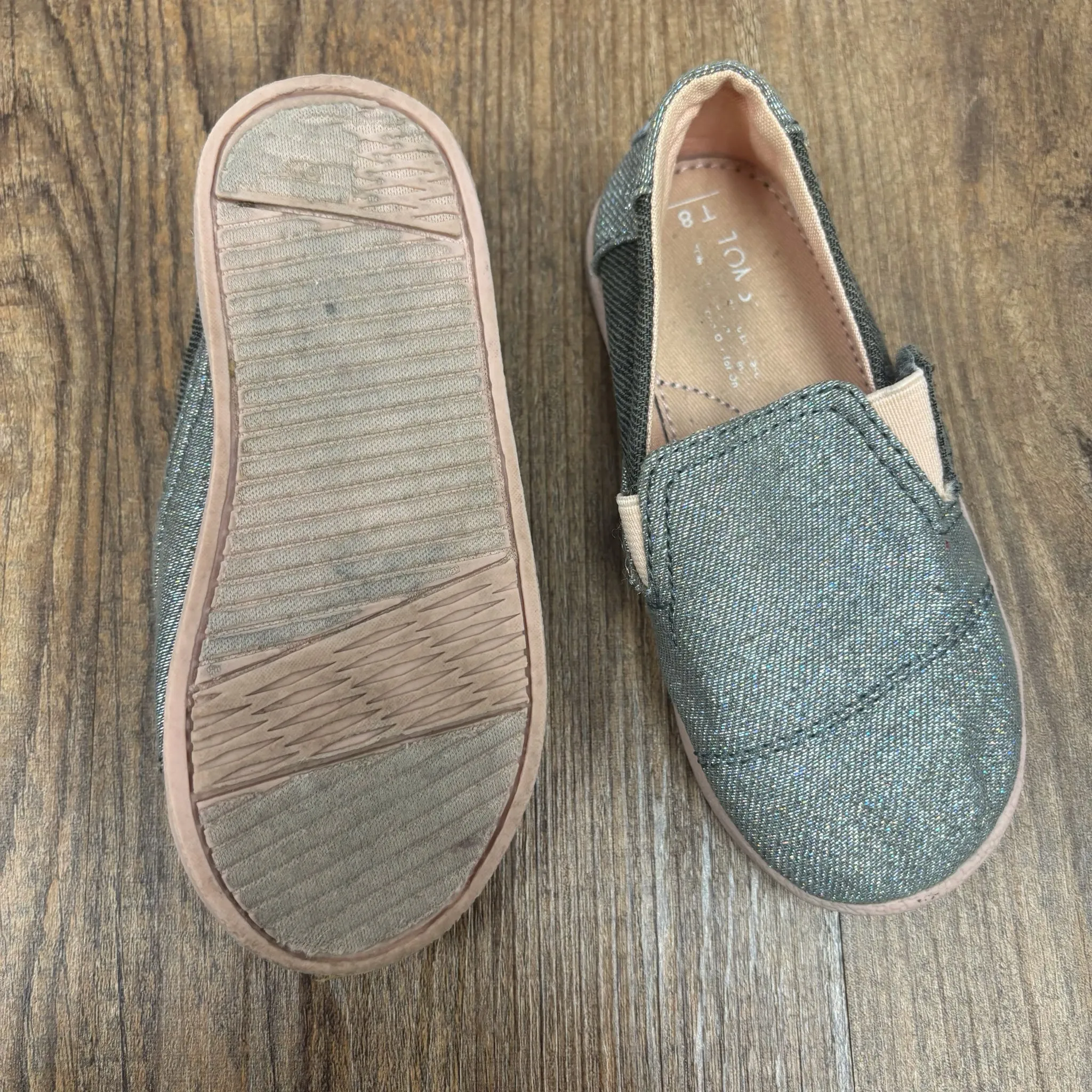 Toms Kids Shoe Sizes 8  Athletic Shoes