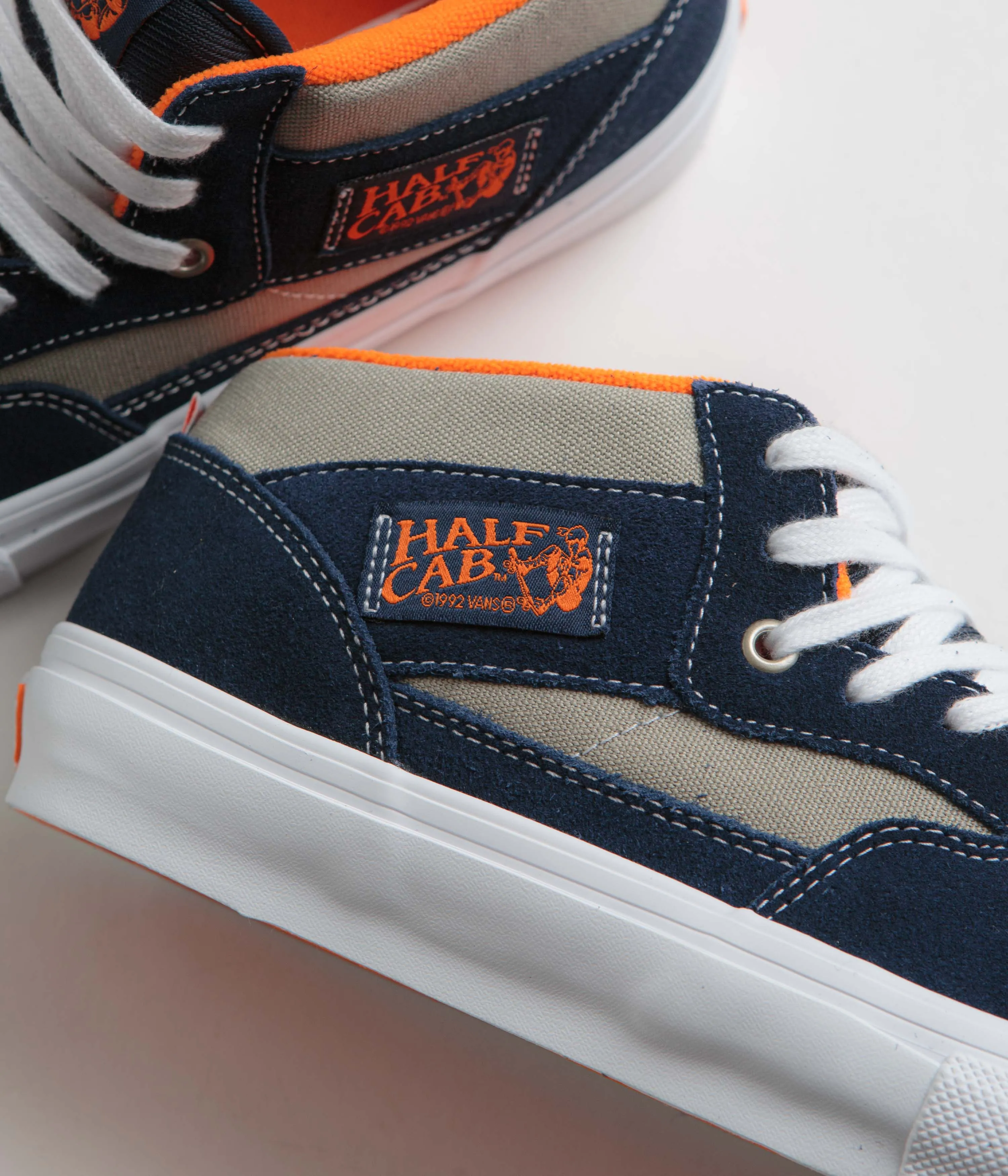 Vans Skate Half Cab Shoes - Smoke / Navy